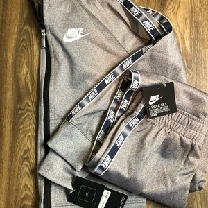 New🔥🔥Nike TrackSuit Boys Sz7 Heather Gray Tricot